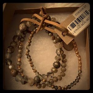 Bracelet.
